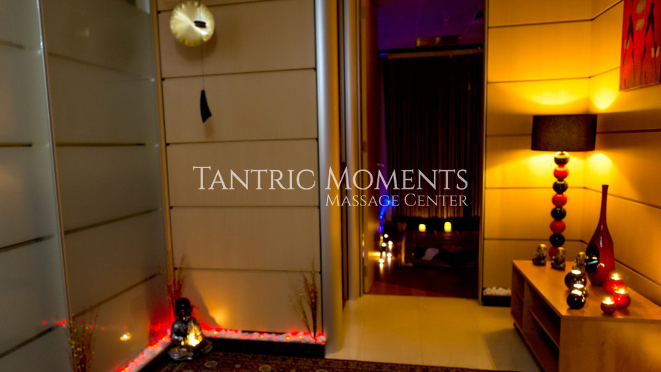 NURU LOVERS by Tantric Moments