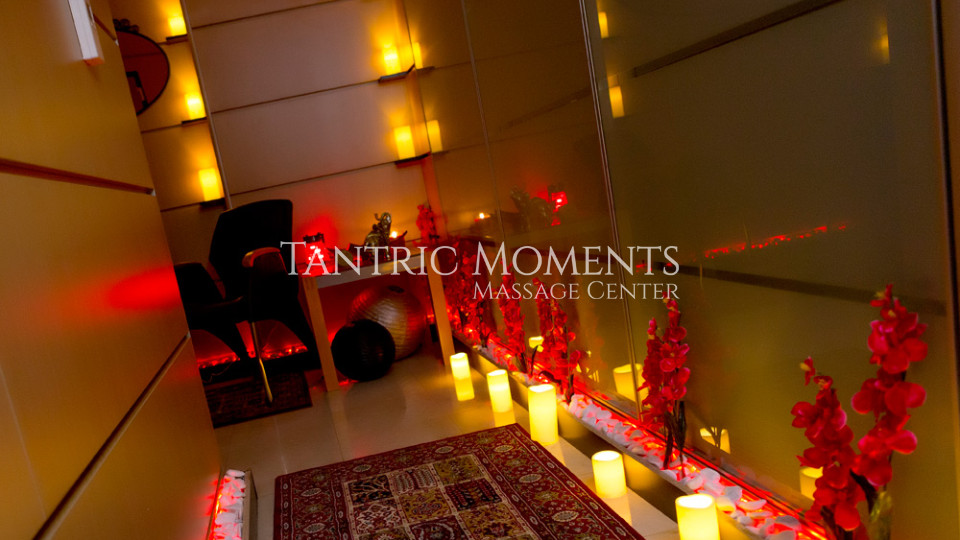 NURU LOVERS by Tantric Moments